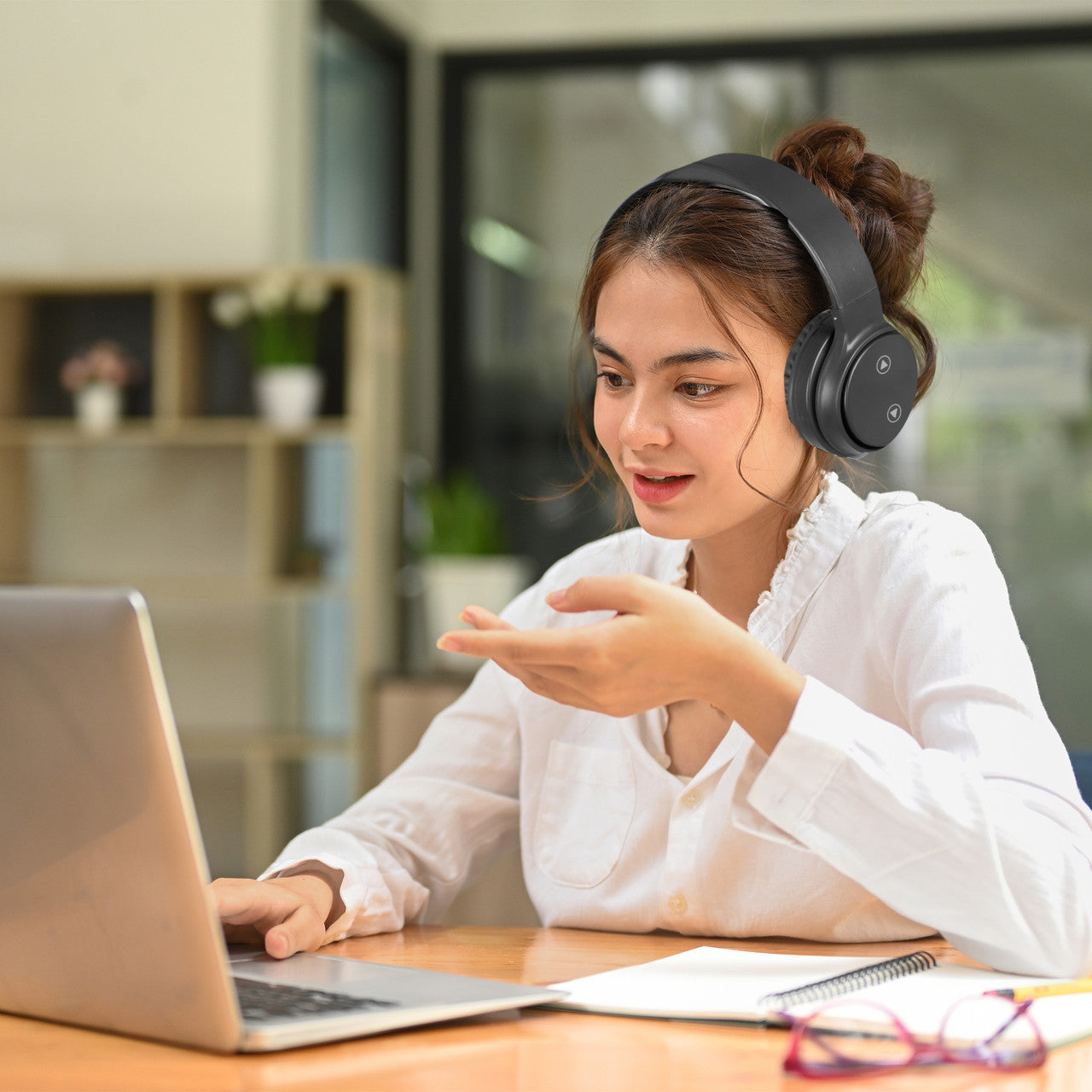 Laser Foldable Bluetooth Headphones with Mic Black 3