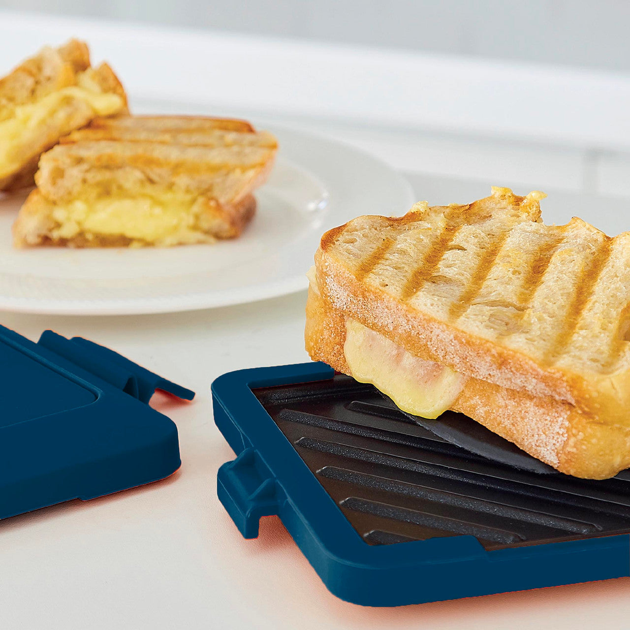 Laser Heatwave Tech Microwave Toastie Maker Blue 12