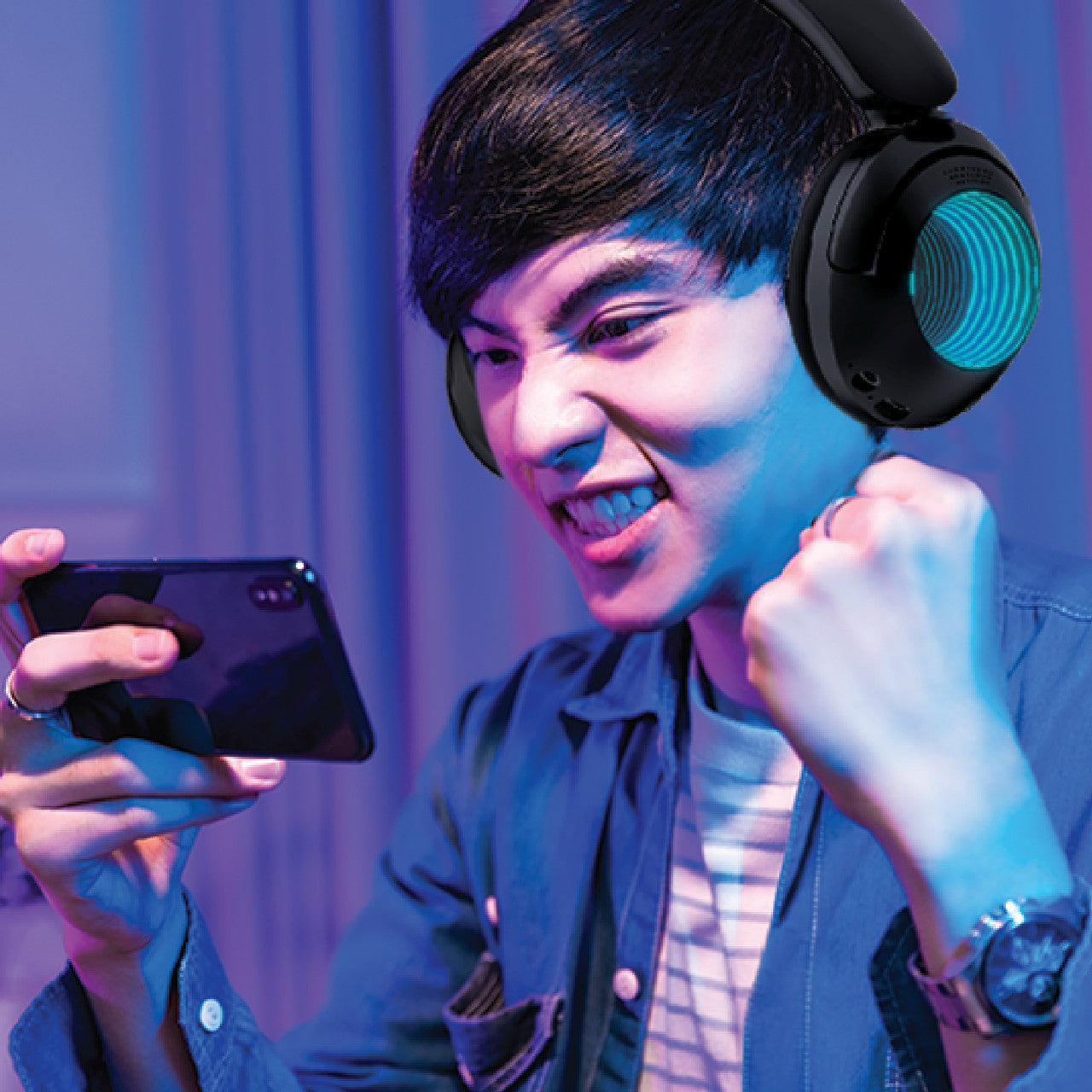 Laser Infinity Light Bluetooth Headphones 8