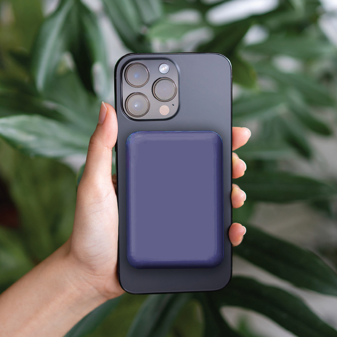 Laser Slim Magnetic 5K Power Bank Sunset Coral 3