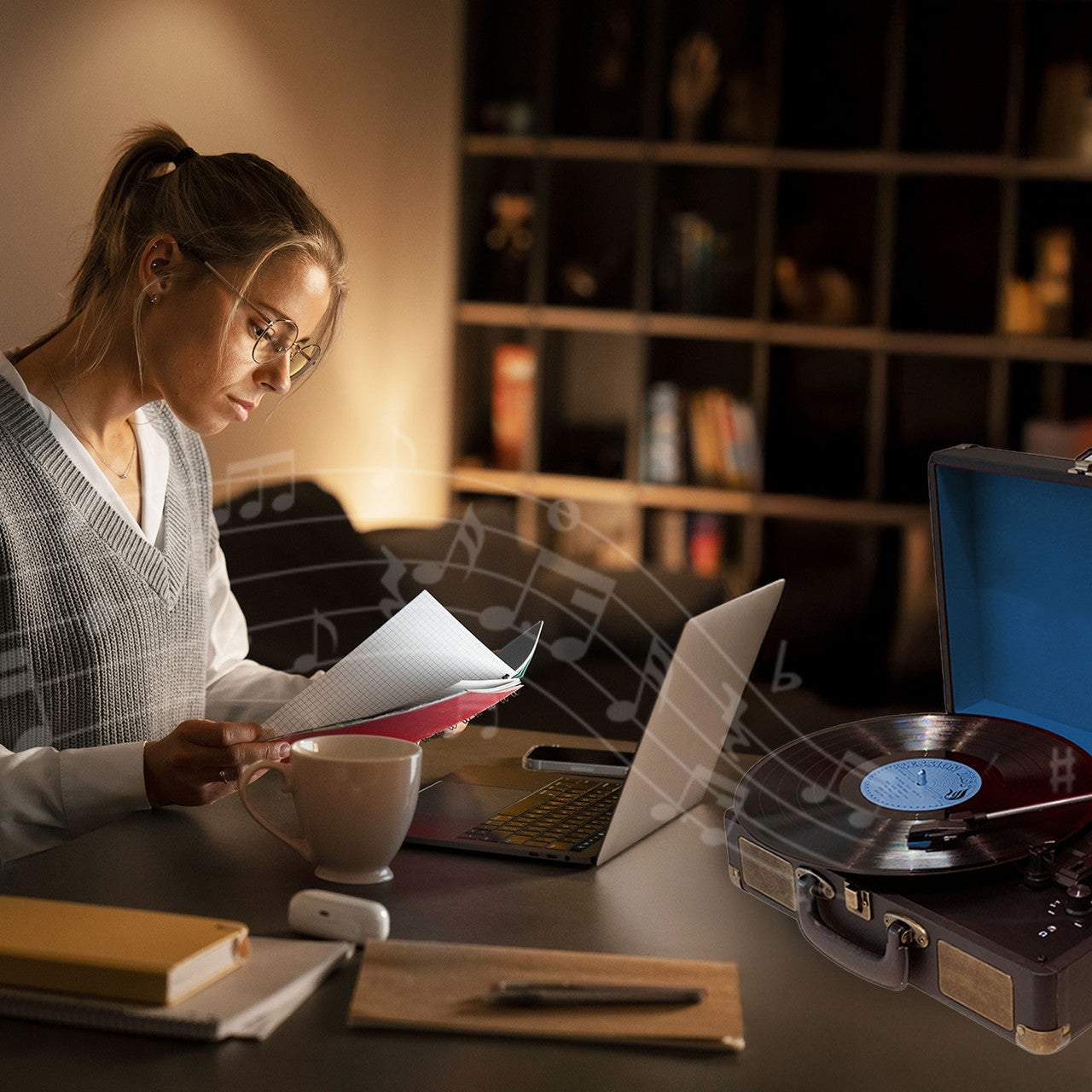 Bluetooth Suitcase Turntable with Speaker 4
