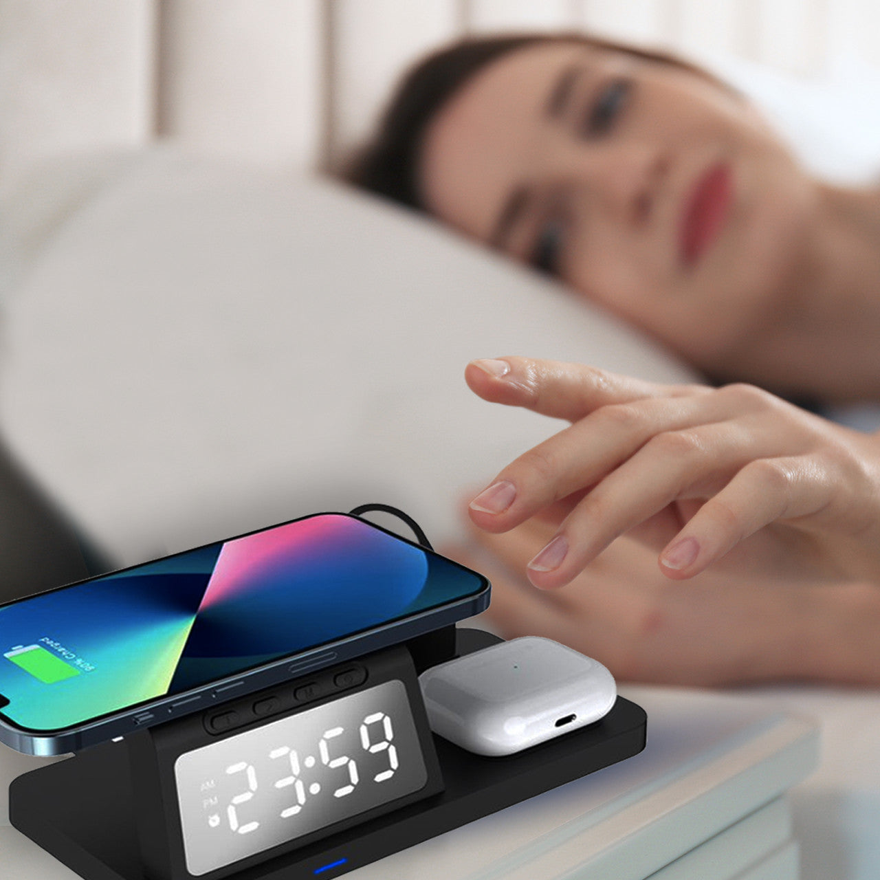 Laser 3-in-1 Wireless Charging Station with Alarm Clock - Black 4