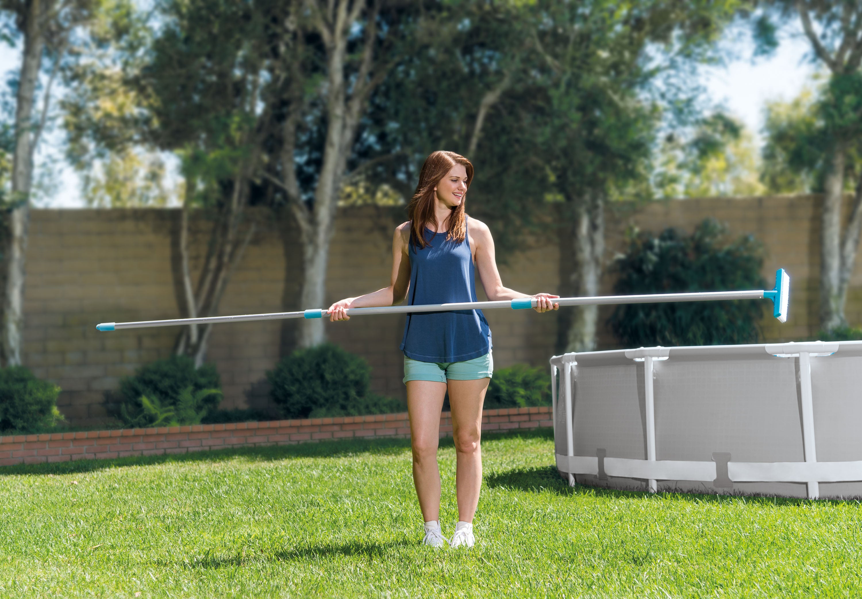 Intex Pool Cleaning Wall Brush 25cm - 29052 4