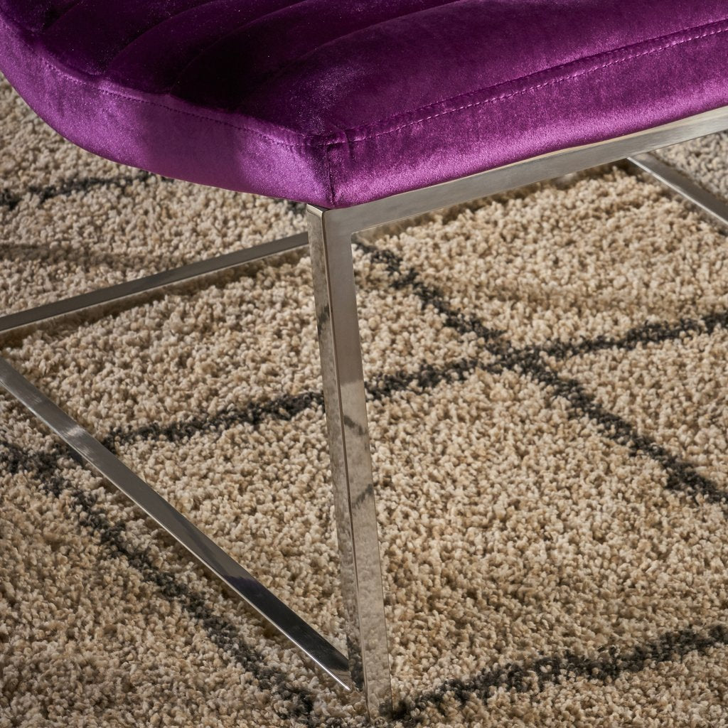 Glorie Plum Velvet Sofa Accent Chair ArmChair 3