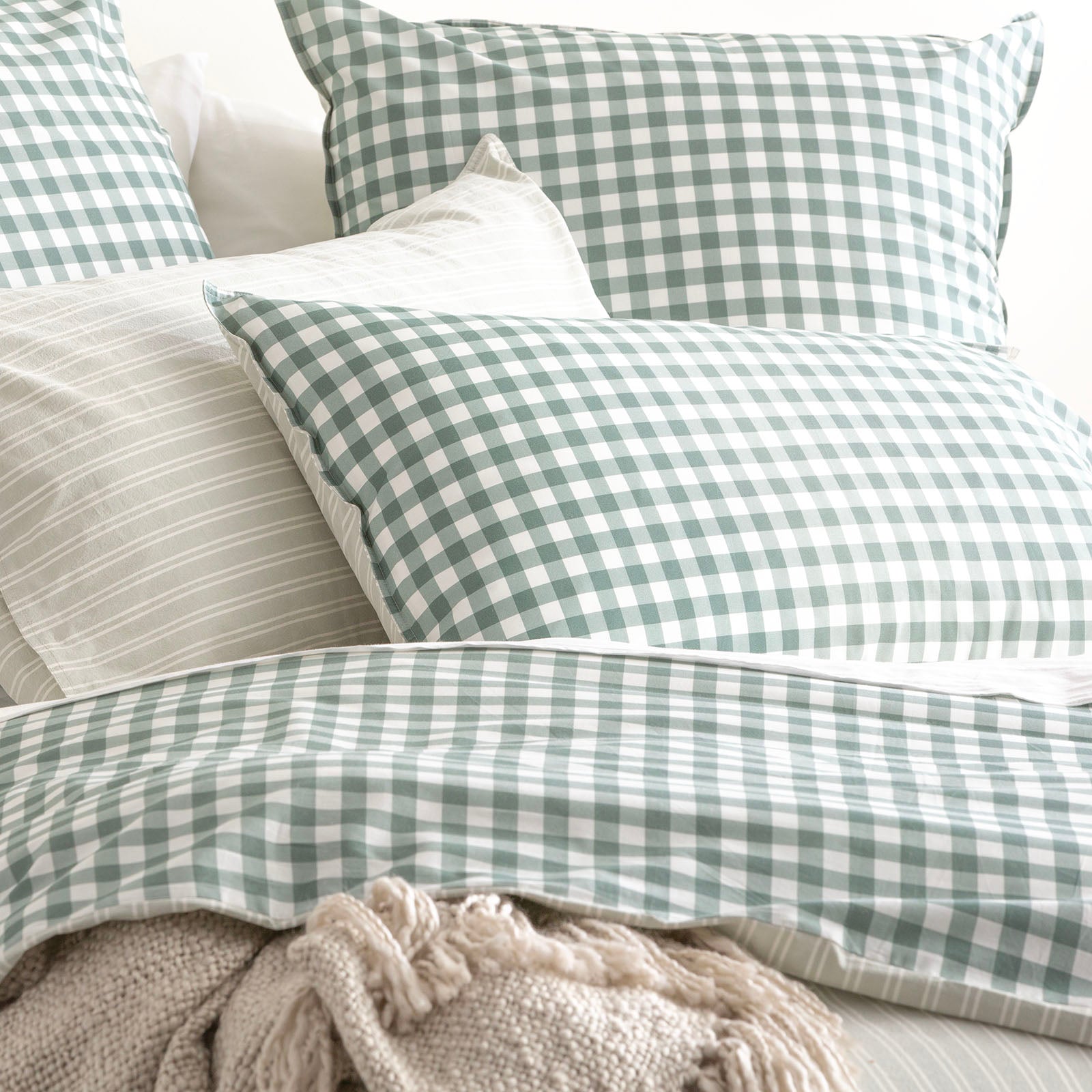 Alison Yarn Dyed Cotton Reversible Forest Quilt Cover Sets by Renee Taylor Queen