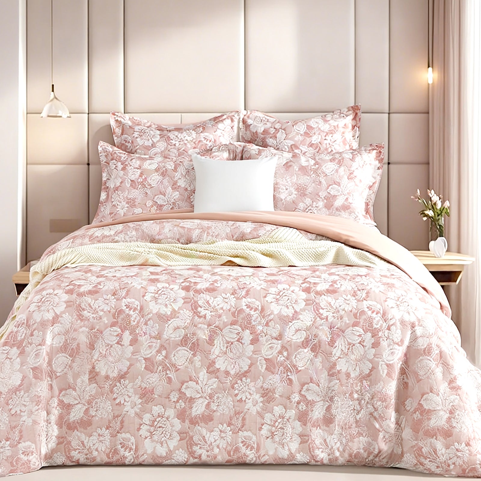 Aura Blush Jacquard Double Quilt Cover Set by Renee Taylor