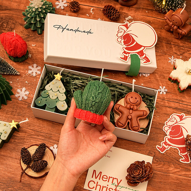 Christmas Creative Handmade Fragrance Candle Gift Box Christmas Tree Little Deer Shape Incense Candle Gift Box 3