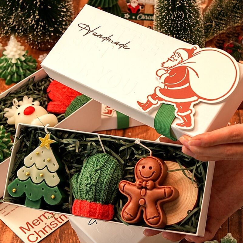 Christmas Creative Handmade Fragrance Candle Gift Box Christmas Tree Little Deer Shape Incense Candle Gift Box 4