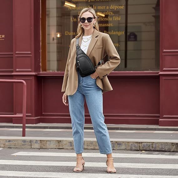 Black Faux Leather Sling Bag: Unisex, Spacious, Reversible Crossbody for Aussies