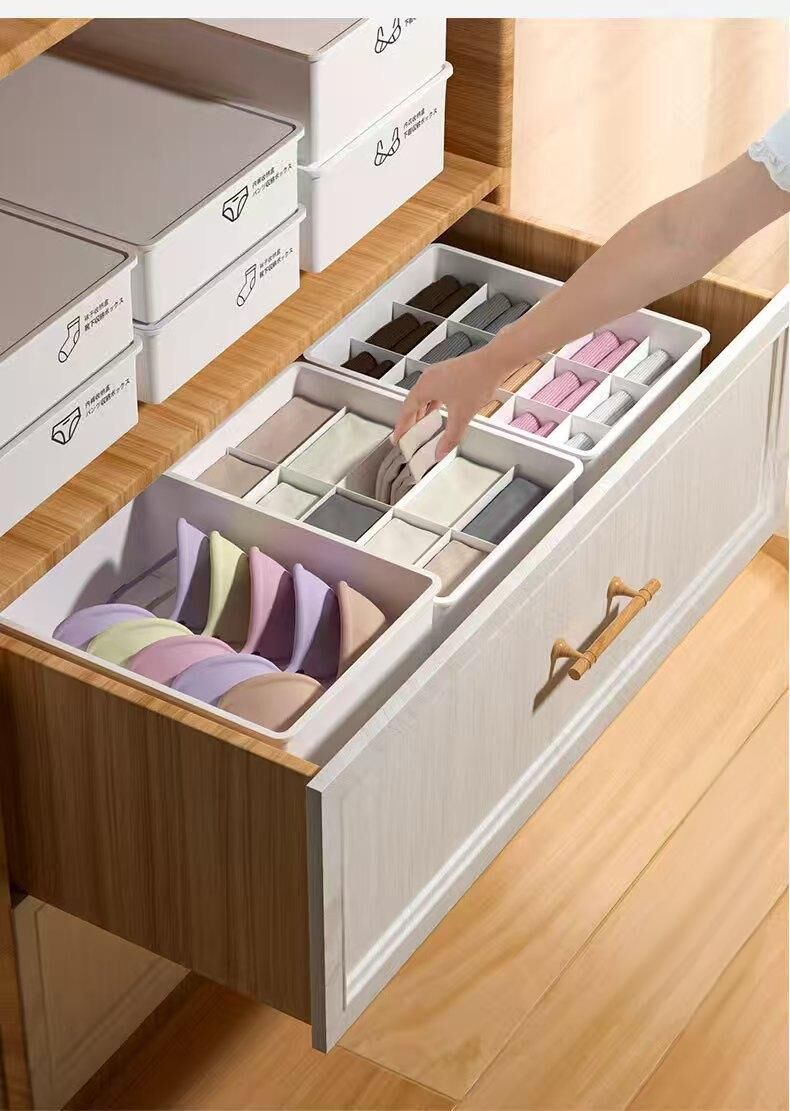 Underwear Panties Socks Box Close-fitting Clothing Storage Box Drawer Three-piece Cover with Compartment Household 4