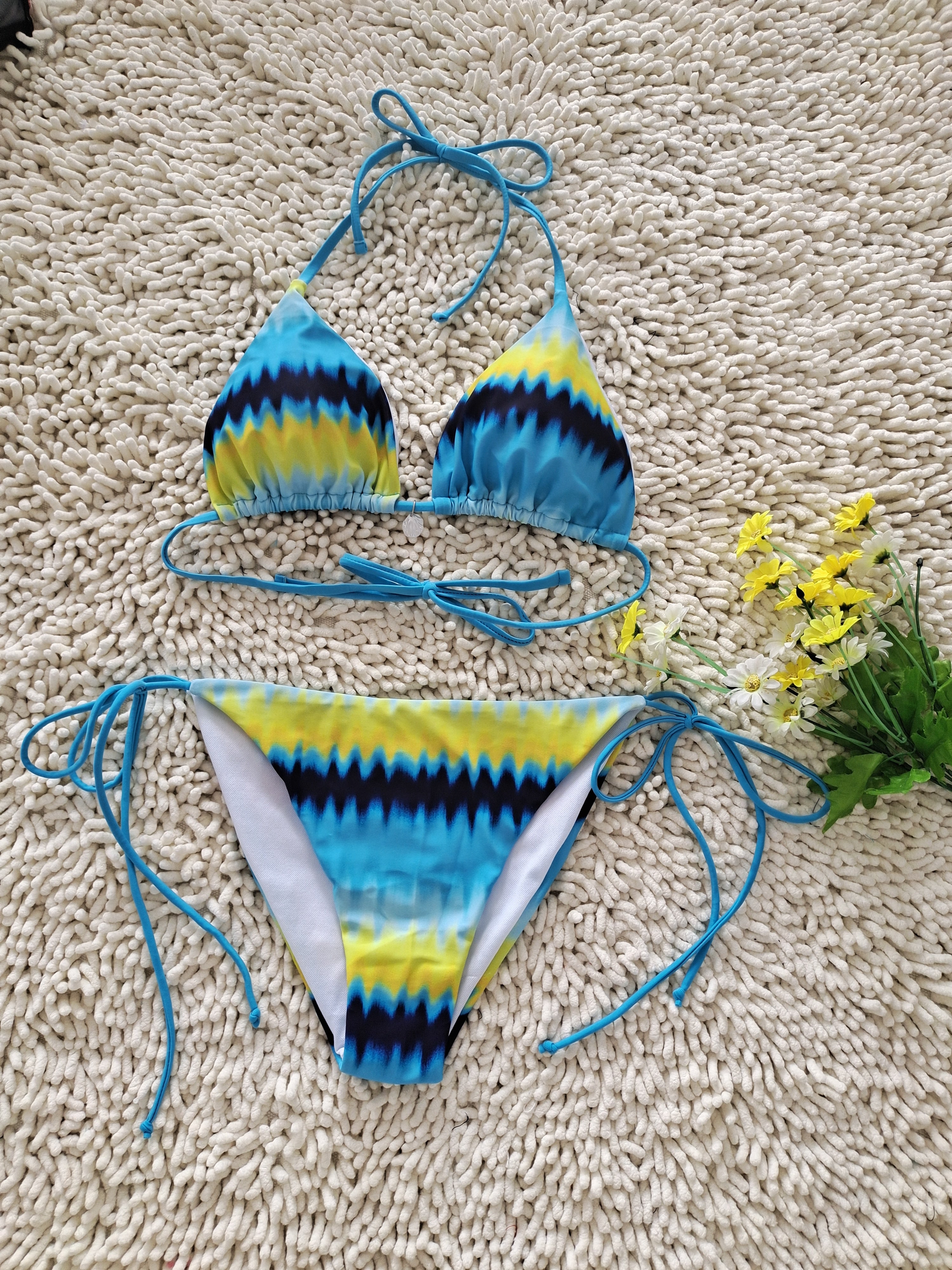 2026 New Bikini Yellow and Blue Color Clash Design Swimsuit Wave Pattern Print Eco-friendly Fabric Size S 4