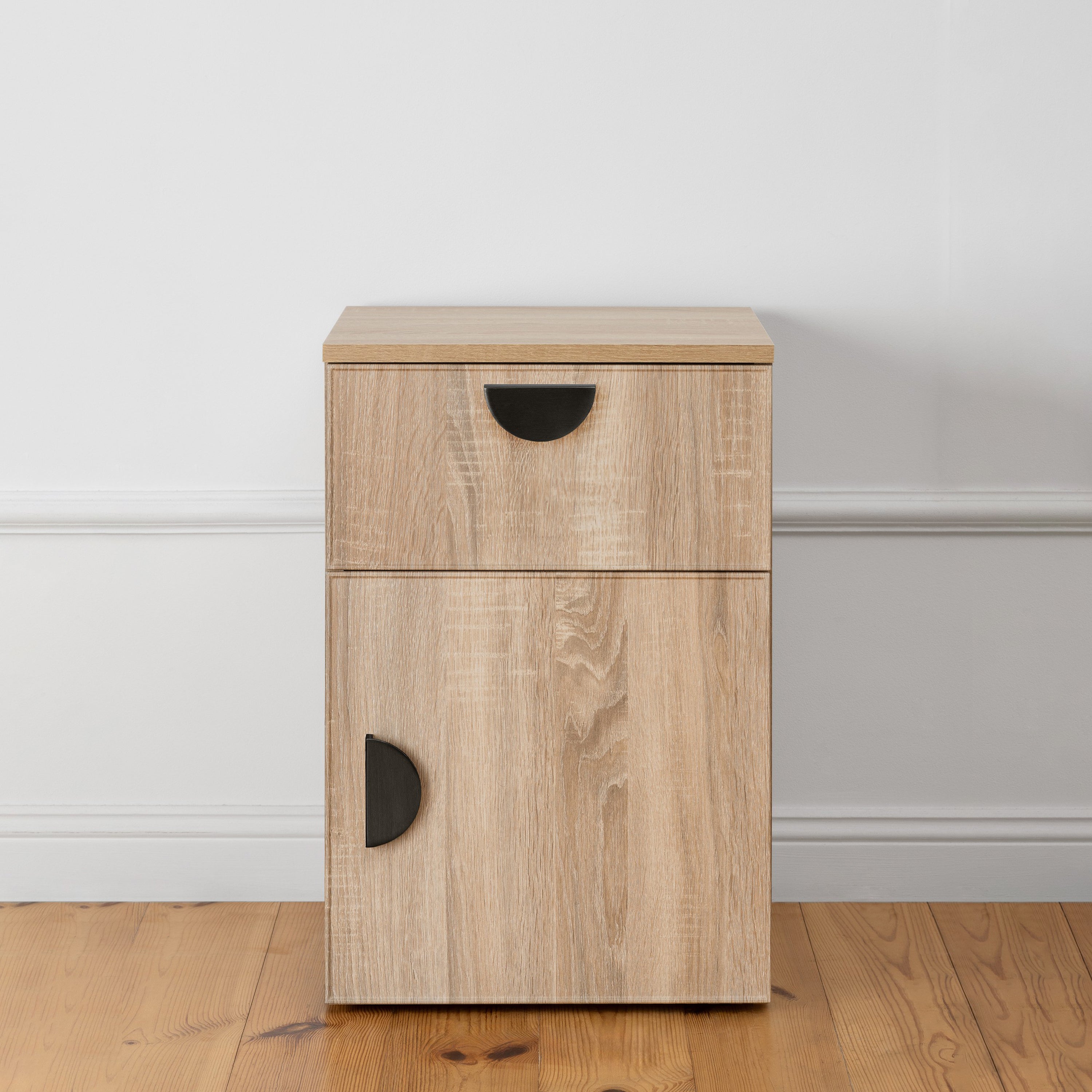 PORTO BEDSIDE TABLE - NATURAL OAK - SLIM - HALF MOON BLACK 4