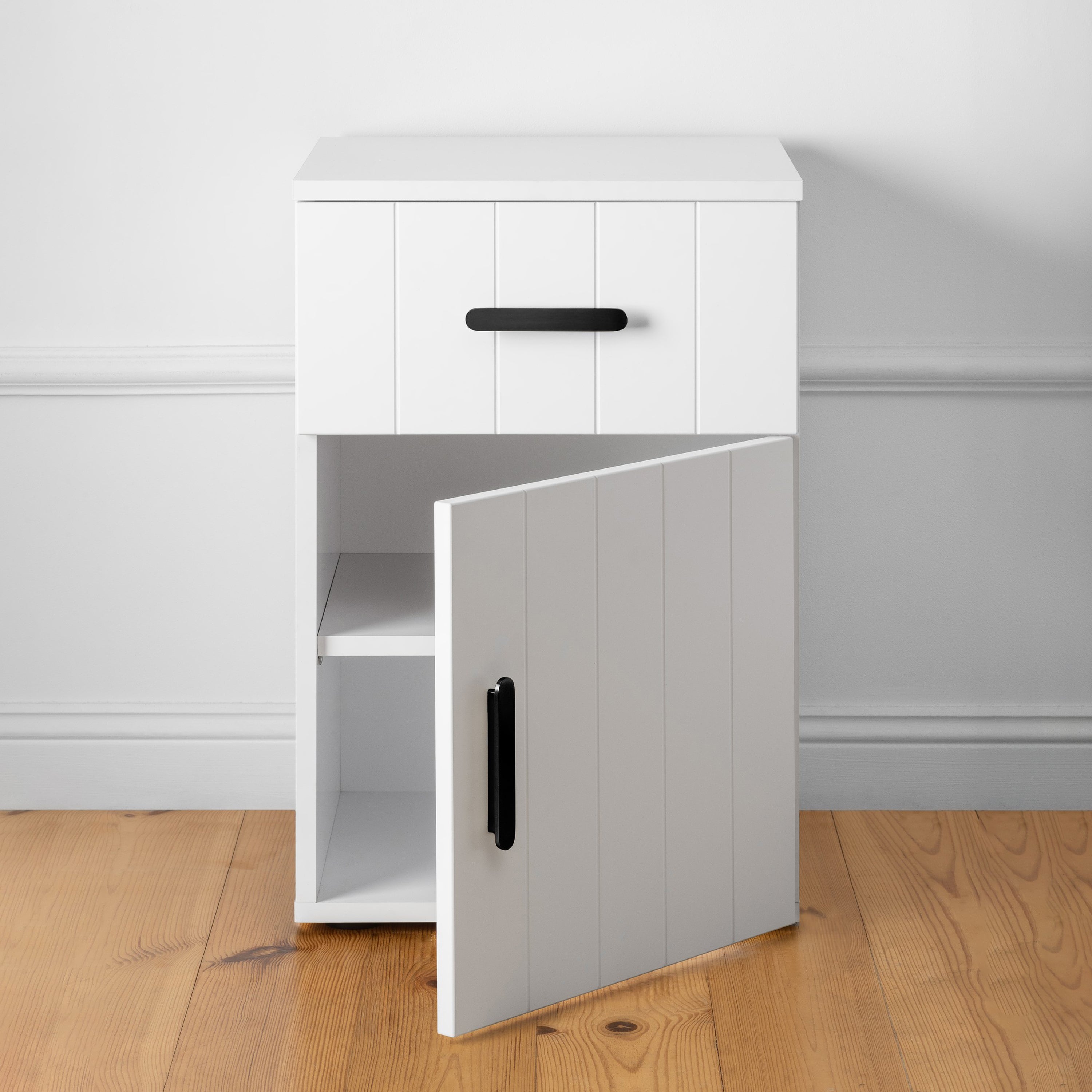 PORTO BEDSIDE TABLE - WHITE - VJ PANEL - OVAL BLACK 3