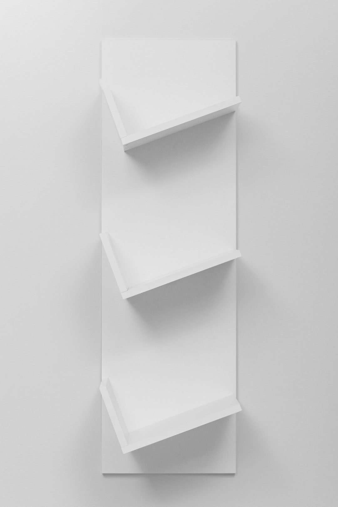 LONDON DISPLAY SHELF - WHITE 3