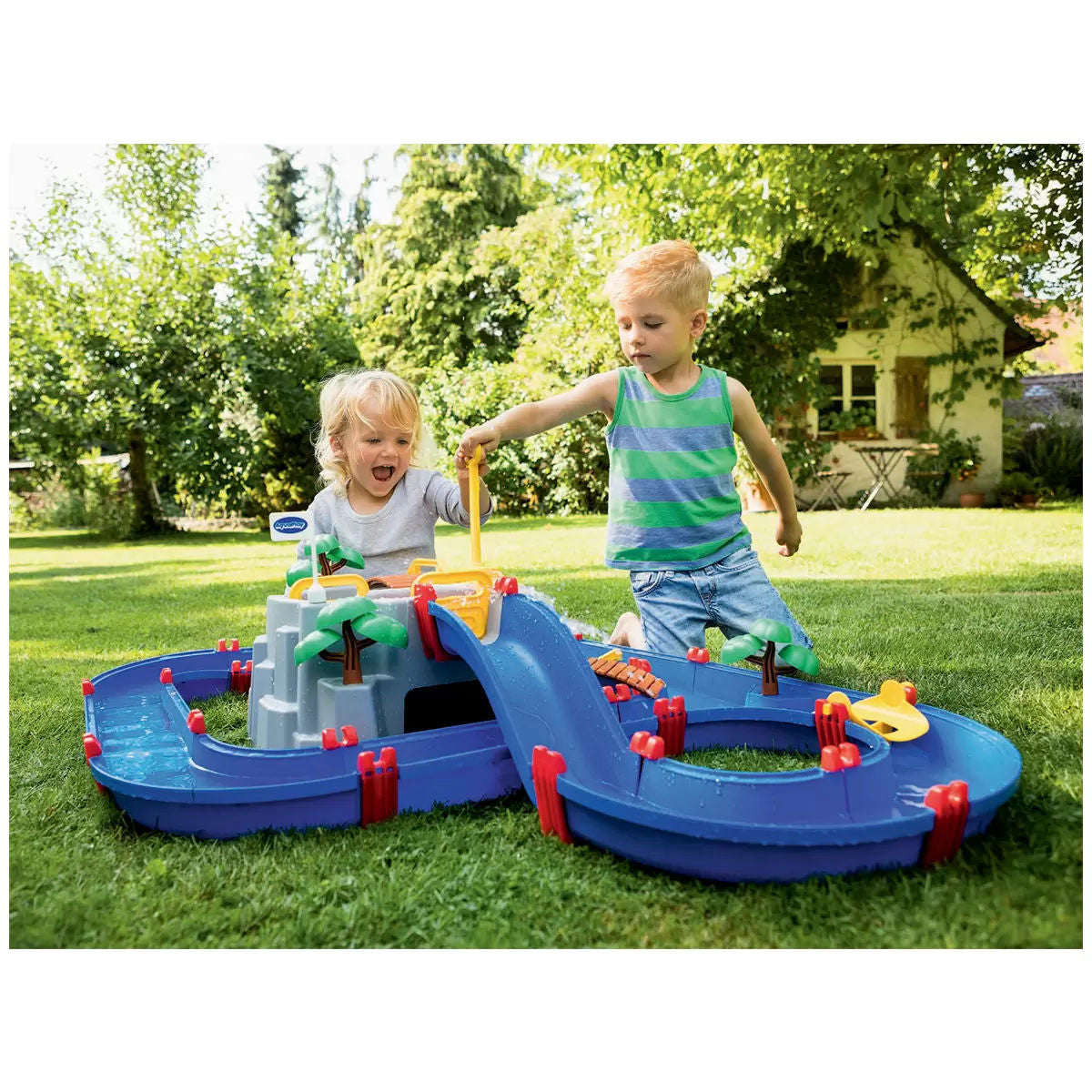 Mountain lake playset 3