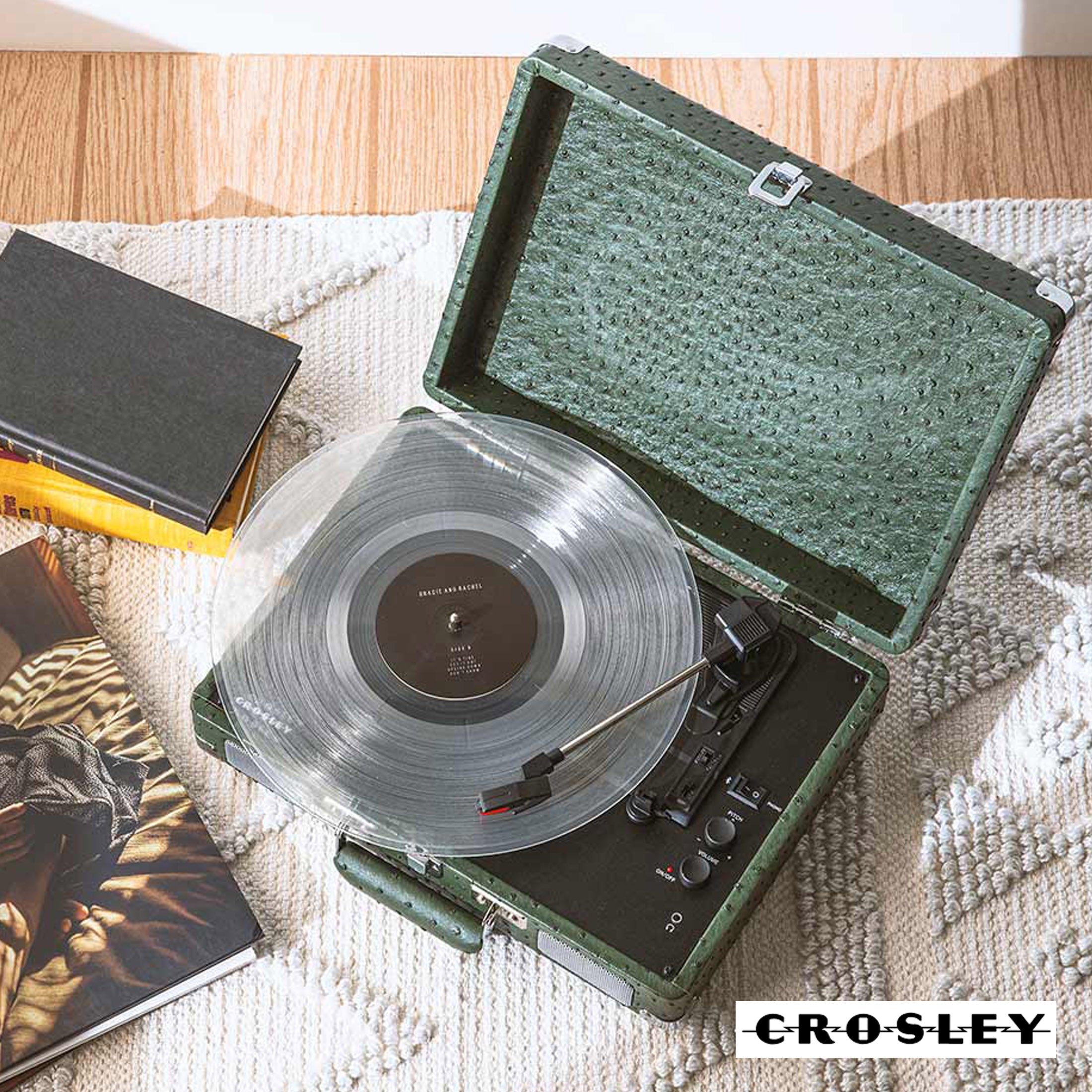 Crosley Cruiser Plus Bluetooth Turntable 3 Speed Ostrich Green 3