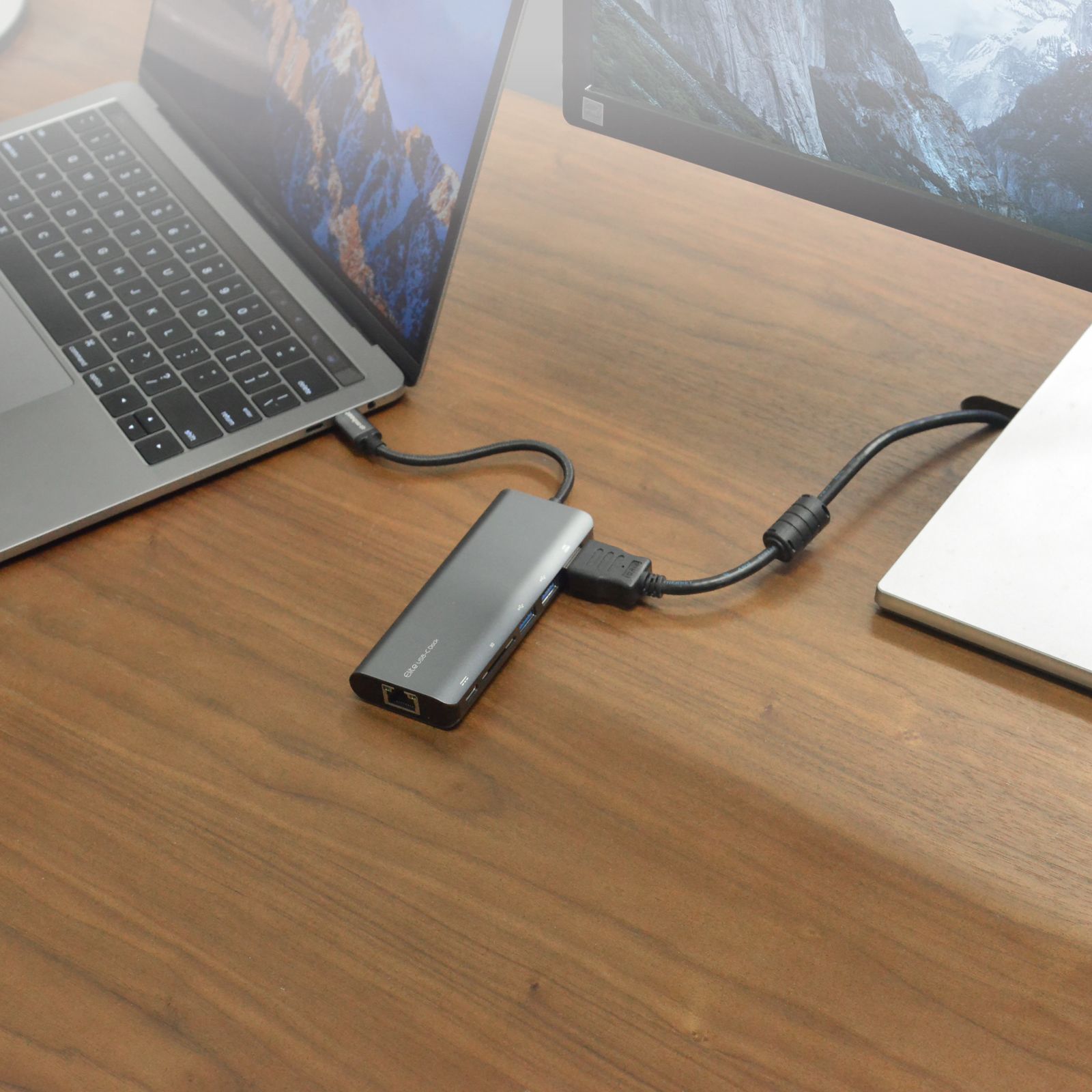 mbeat Elite USB Type-C Multifunction Dock 5