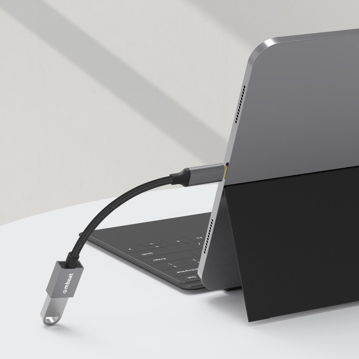 mbeat Tough Link USB-C to USB 3.0 Adapter with Cable - Space Grey 4