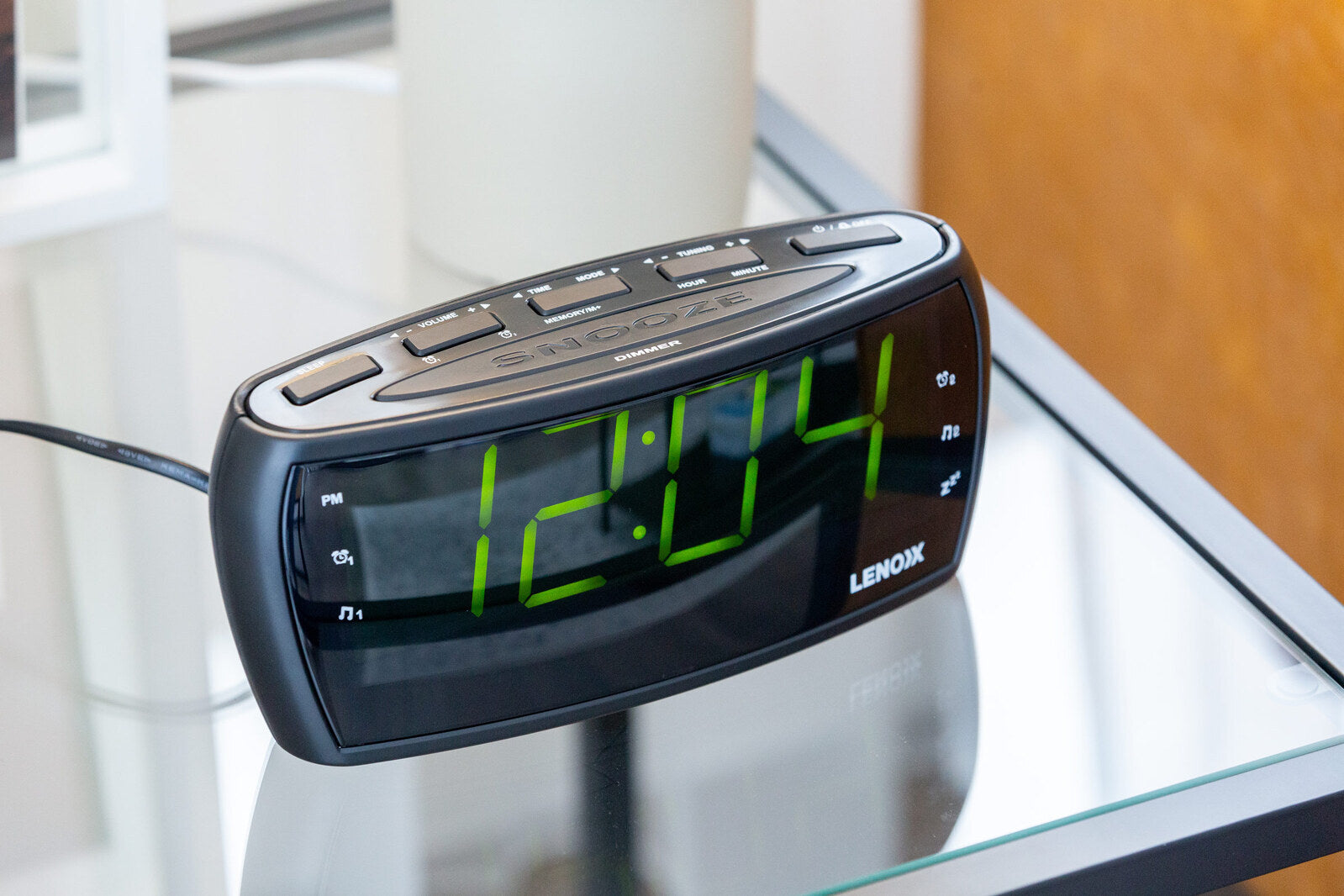 Large Number Alarm Clock & AM/FM Radio, Bold Green LED Time Screen 3