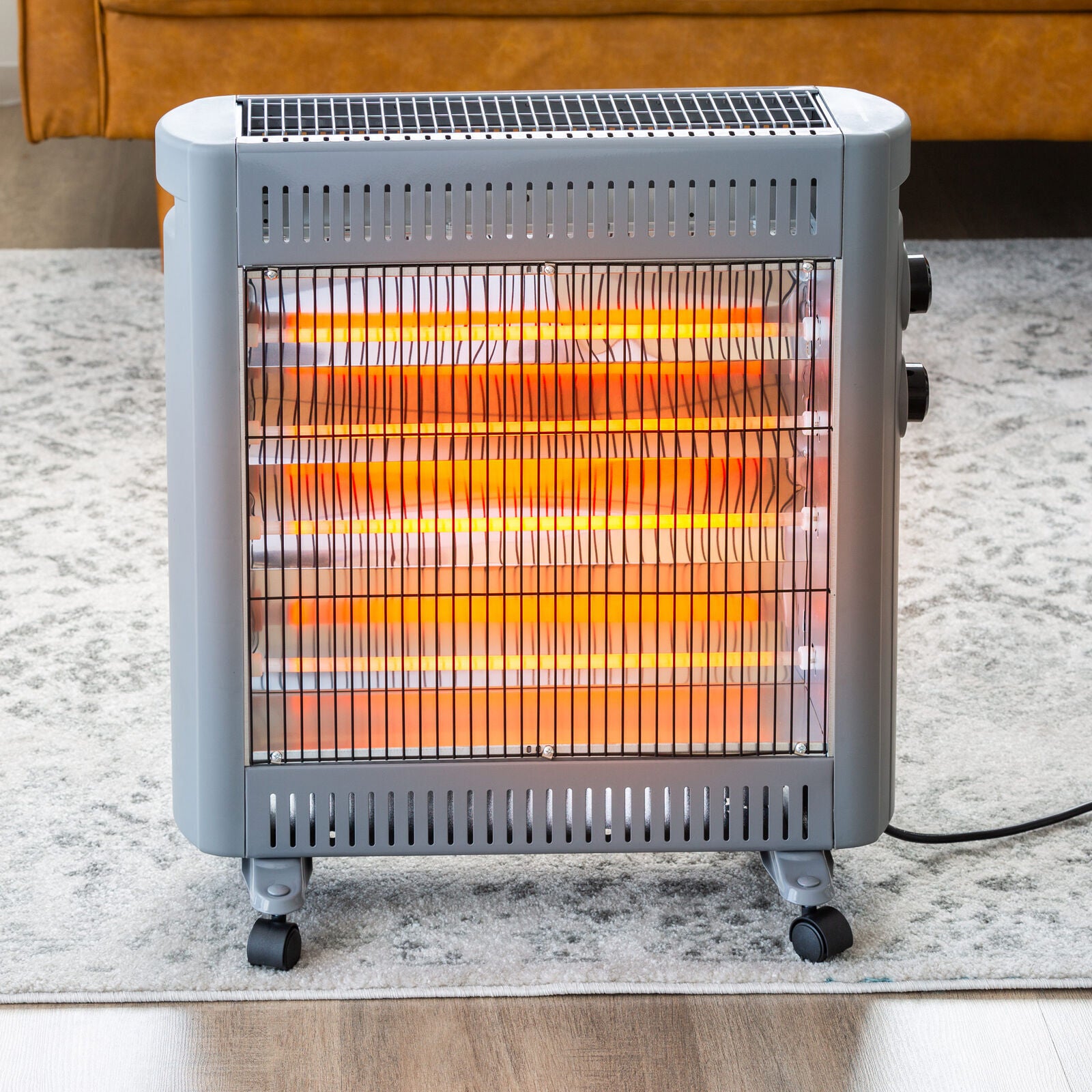 2200W Quartz Infrared Radiant Heater with Adjustable Thermostat and 2 Power Settings 3