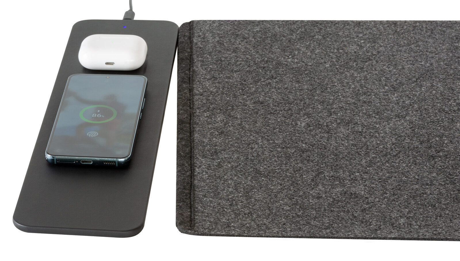 Reversible Wireless Fast Charging Desktop Mat for Smartphones and Earbuds 3