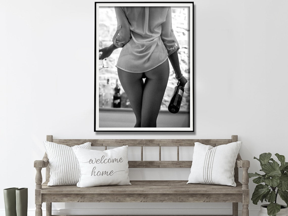 Wall Art 30cmx40cm Woman Drinking Wine , Black and White, Black Frame Canvas 5