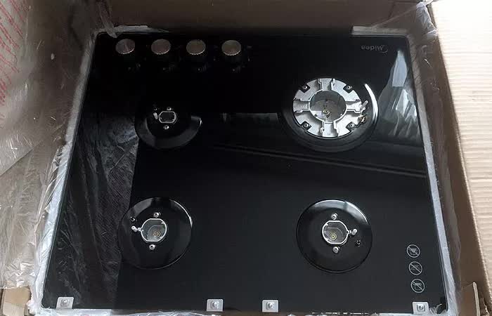 Gas Glass Cooktop 60cm Black 8