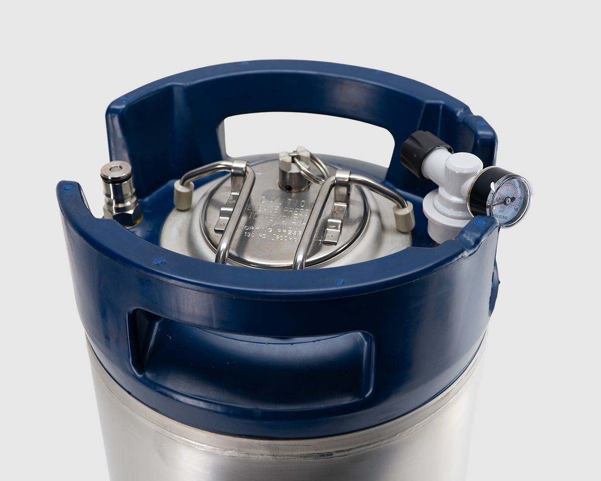 Keg King - Limited Edition True Blue 9.5L Ball Lock Cornelius "corny" keg 10