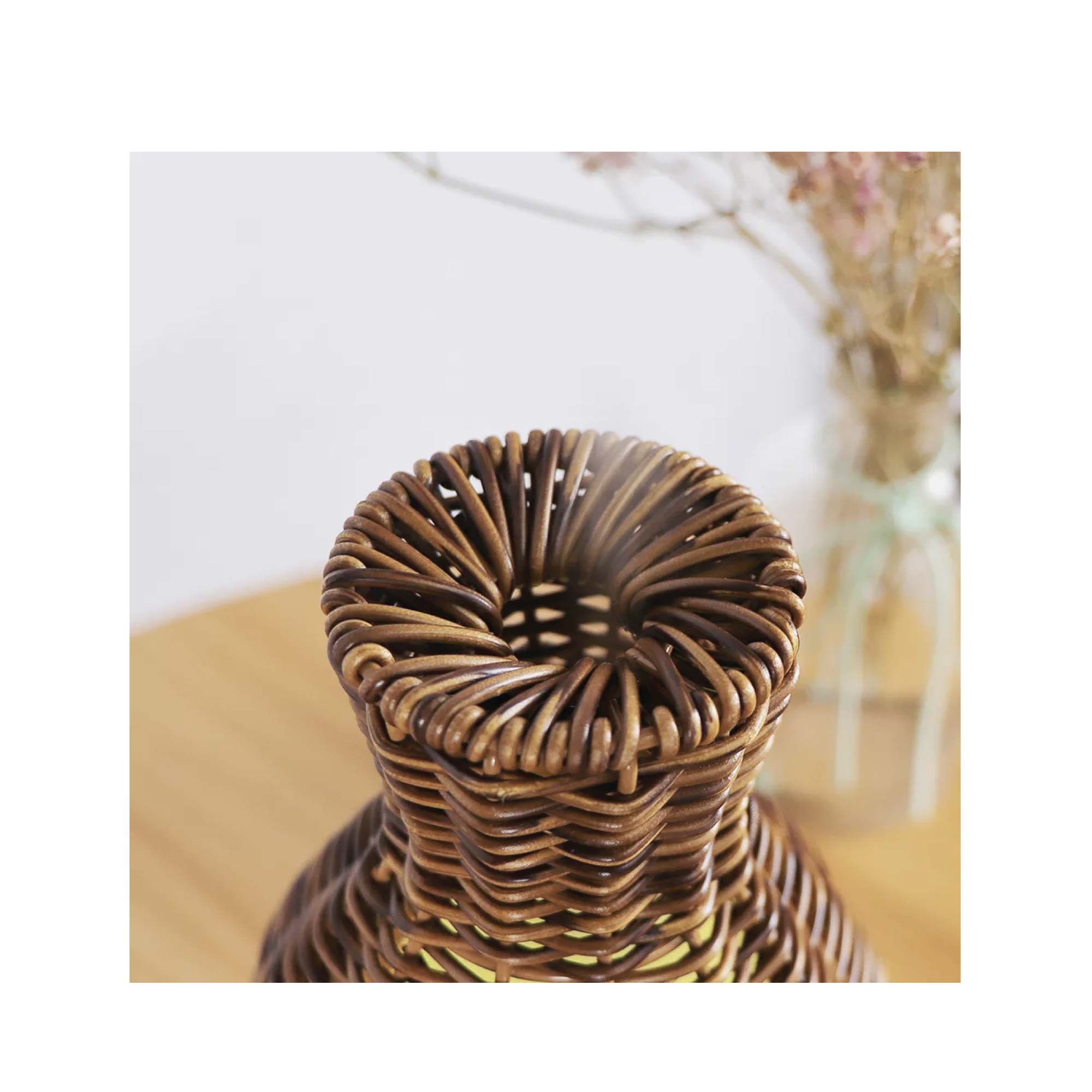 Essential Oil Aroma Diffuser and Remote - 100ml Rattan Vase Mist Humidifier 7