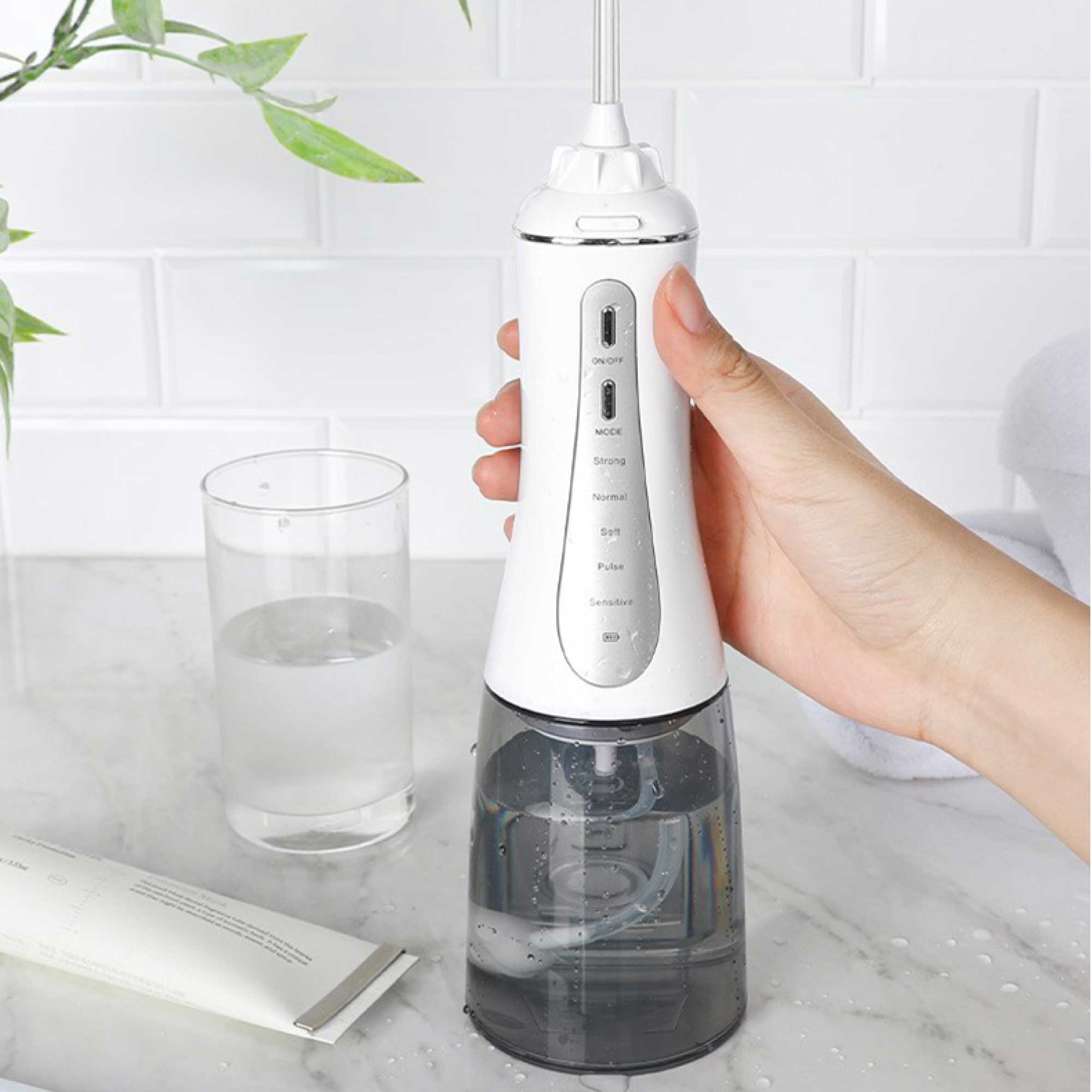 Portable Oral Irrigator 350ml - Rechargeable Water Dental Flosser Teeth Cleaner 4