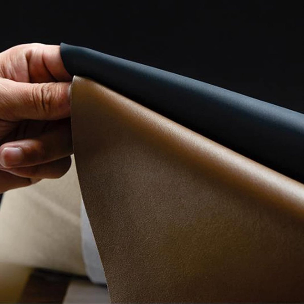 SERENITà European Black Modern Bar Stools Swivel Bar Stool Chair Counter Height Barstool with 360 Degree Swivel Seat 6