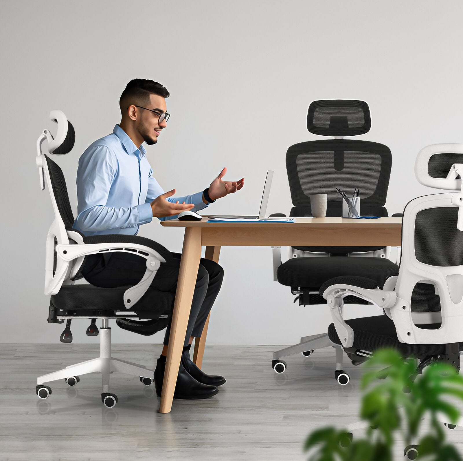 Ergonomic Reclining Office Chair - Footrest, Lumbar Support, Adjustable Headrest VELTRA - BLACK 5