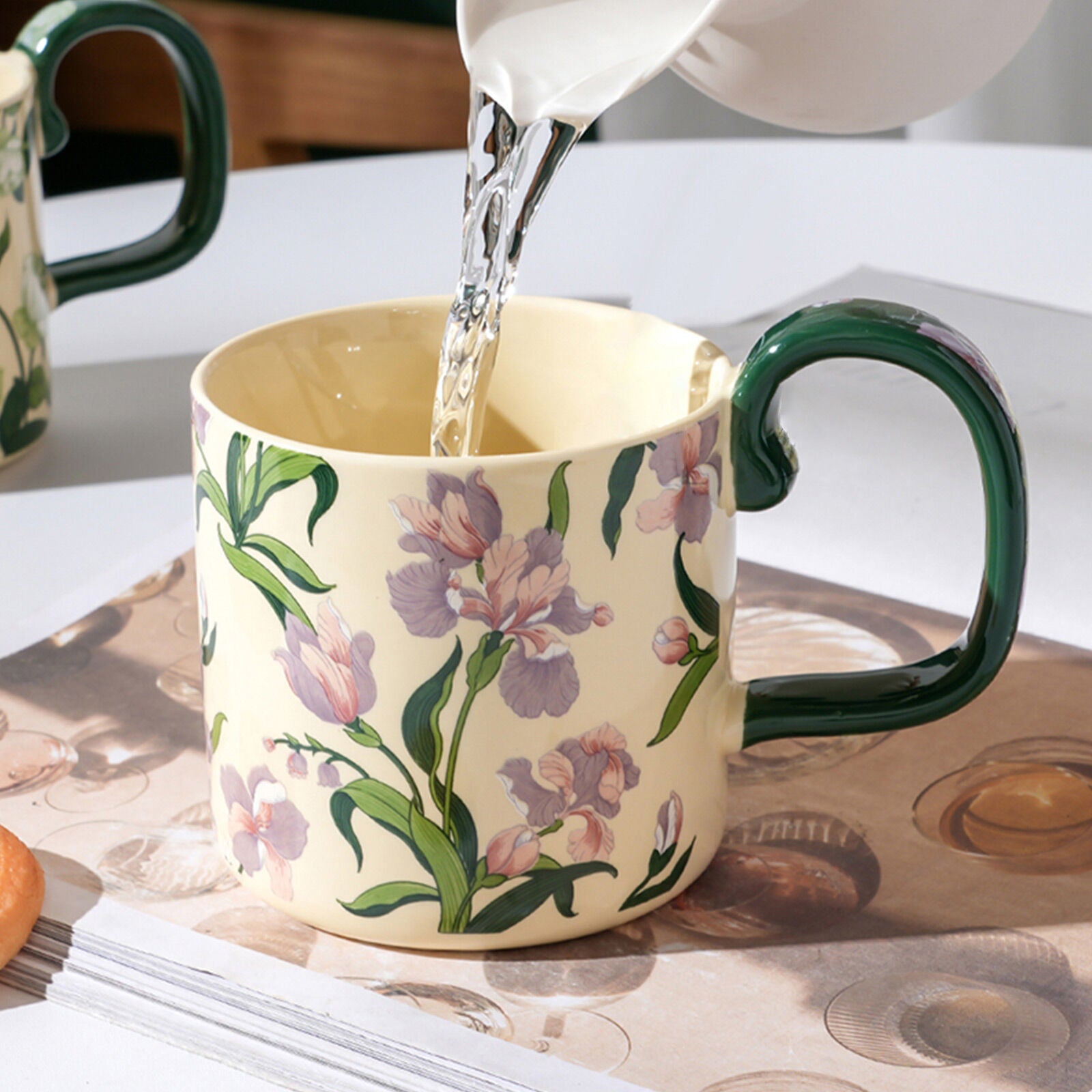 2X High-Fired Ceramic Porcelain Mug Set with Lid 400ml Vintage Floral Tea Spoon GREEN 6