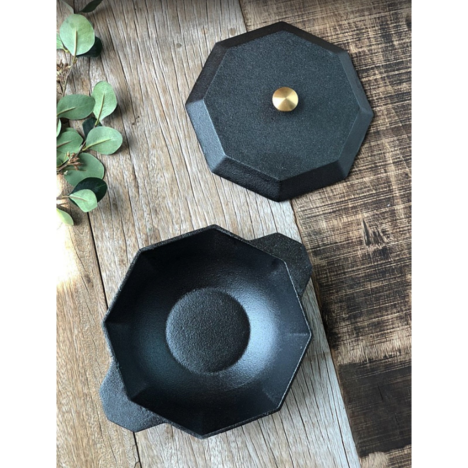 Cast-Iron Traditional Wok Pre-seasoned Non-Stick 28cm 4