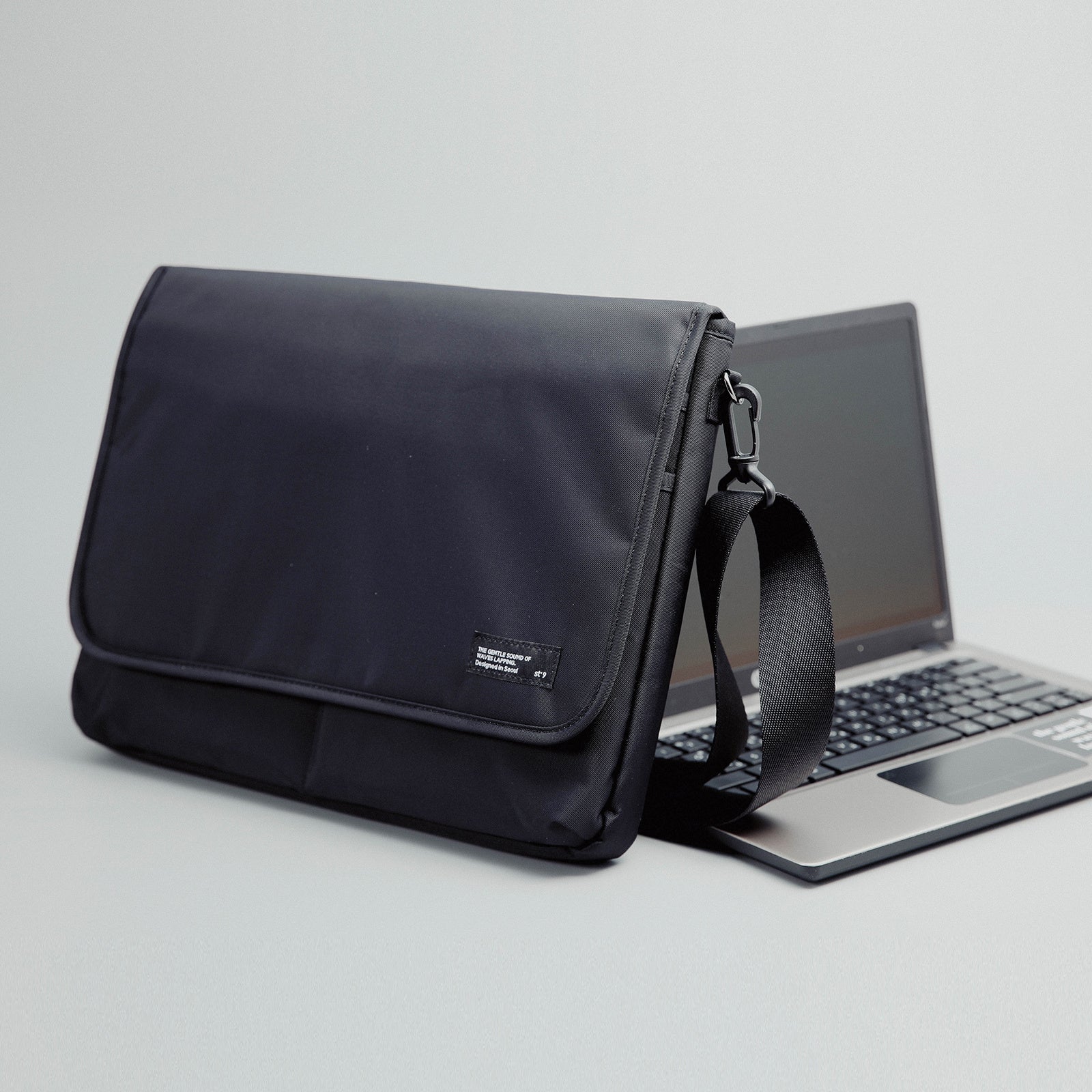 15.6/16 inch Laptop Sleeve Padded Shoulder Bag Travel Carry Case LATO BLACK 3