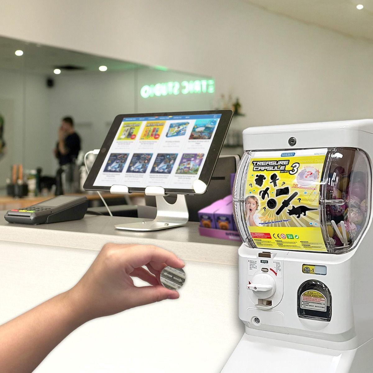 Gachapon Capsule Toy Vending Machine Collectible Gacha Dispenser WHITE 4