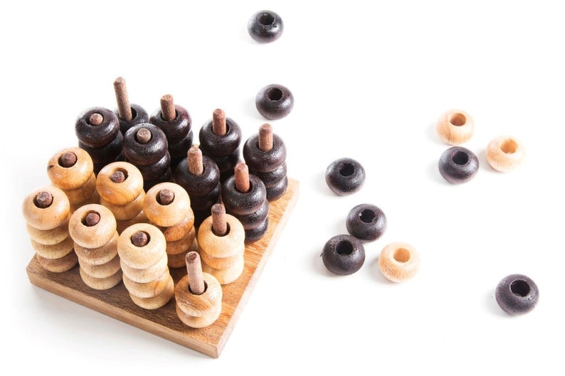 4 IN A ROW GAME Connect four board 3 dimensional handmade in beautiful wood 4