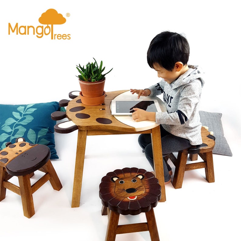 Hand Carved Children's Table Wooden GIRAFFE Theme 6