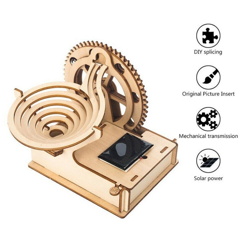 Marble Run Model self assembly construction set with motor ages 10+ 5