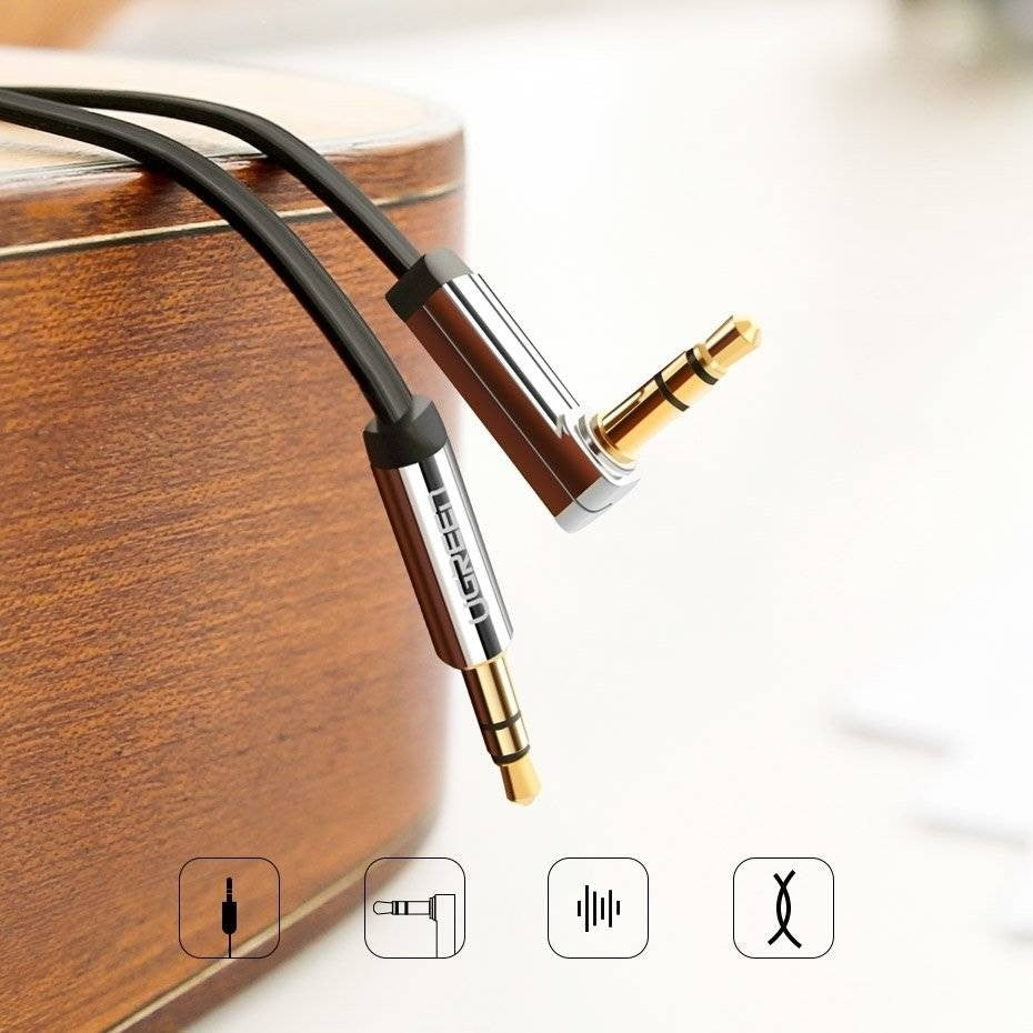 UGREEN 10729 3.5mm Male to 3.5mm Right Angle 3.5mm Aux Cable 5m (Black) 3