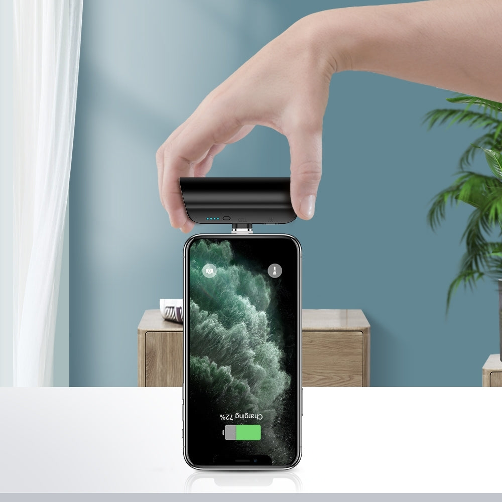 CHOETECH B660-BK 3000mAh Mini Power Bank with 3 Magnetic Connectors (Black) 4