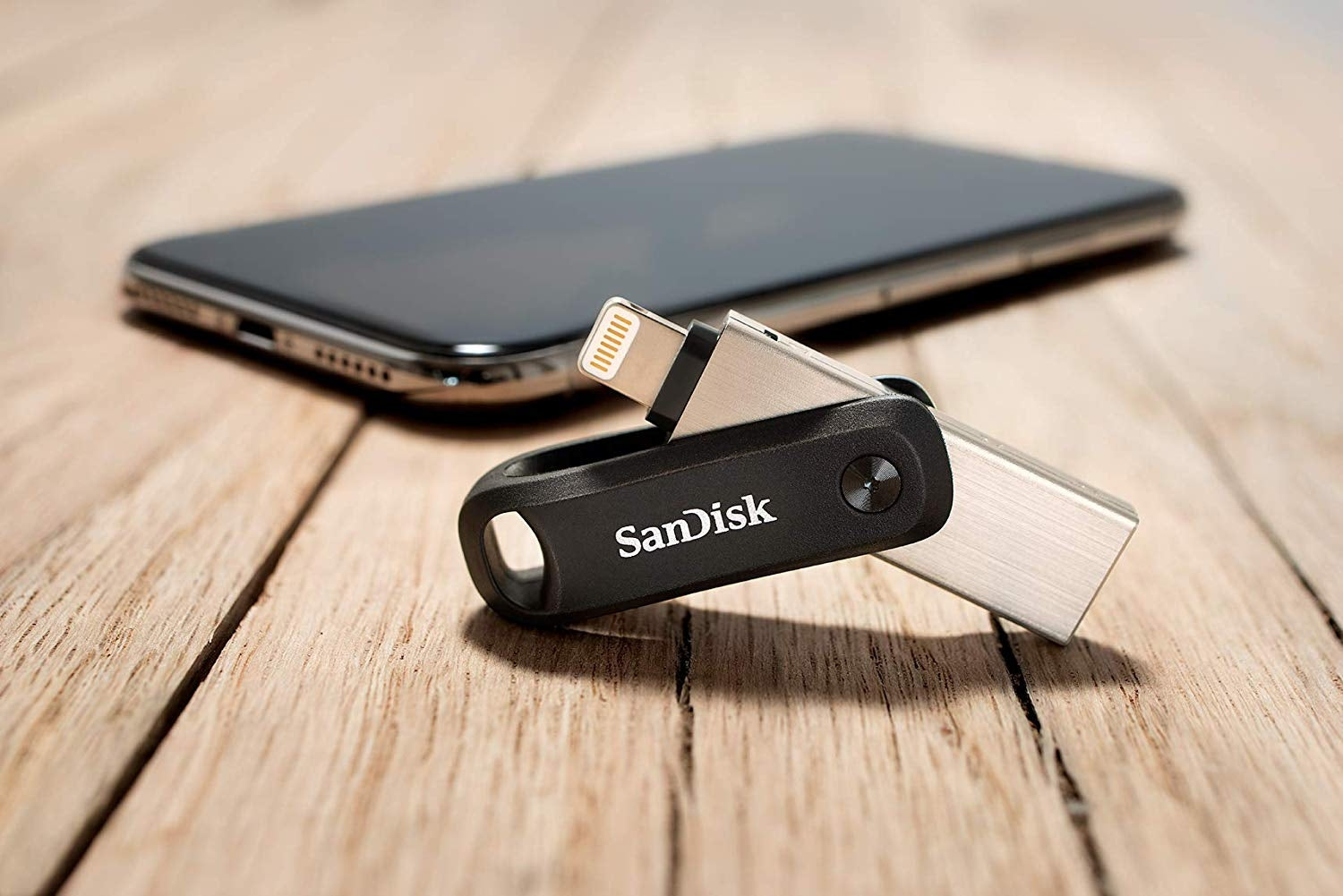 Sandisk Ixpand Flash Drive GO SDIX60N 128GB Black IOS USB 3.0  SDIX60N-128G-GN6NE 5