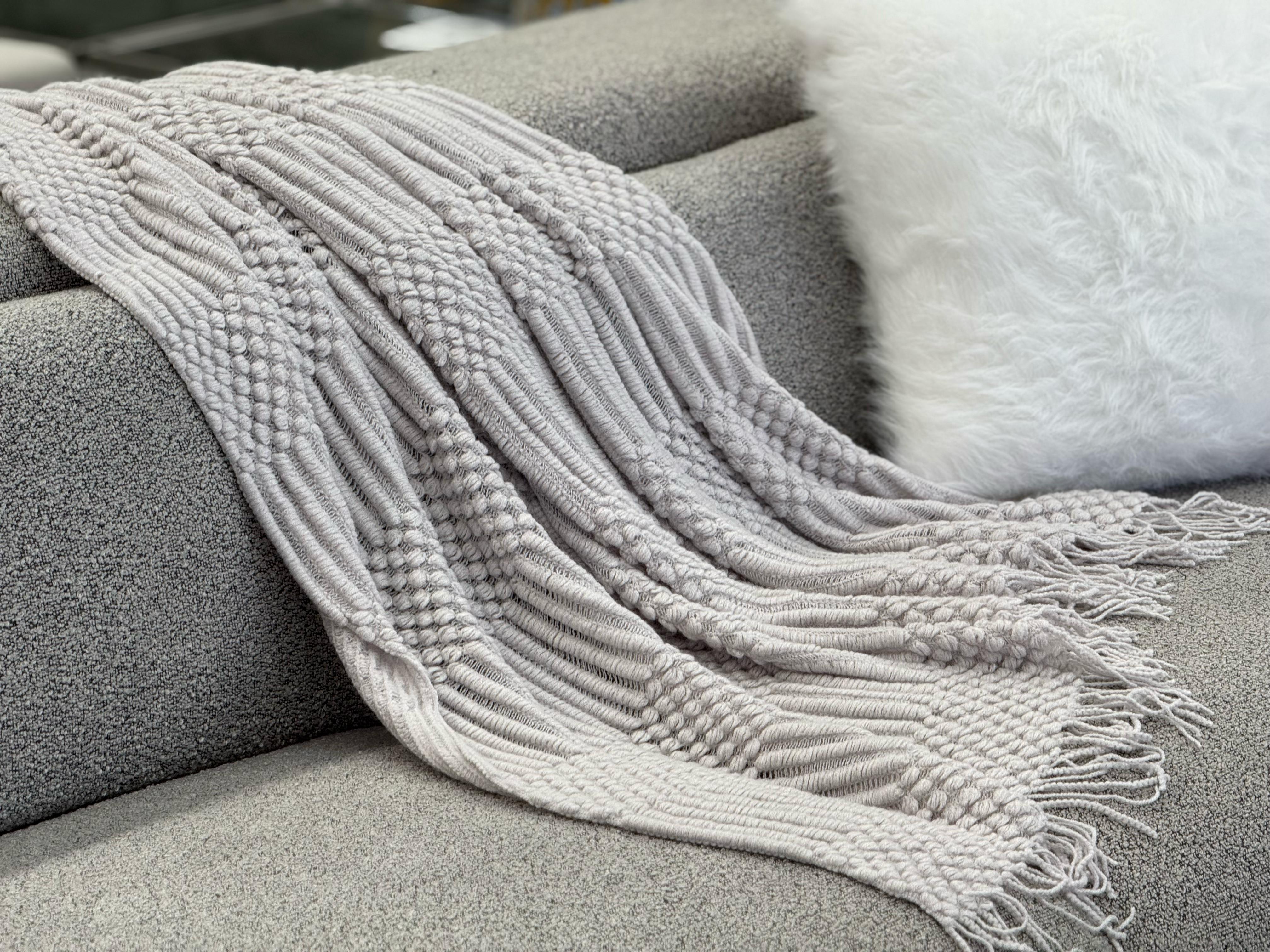 Tessa Throw Rug Blanket - Grey