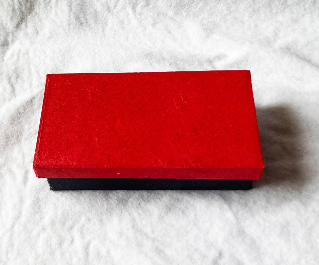 2 Red Lotus Floating Candles in Red Black Gift Box Set Birthday Xmas Valentine Mothers Day Gift Present 6