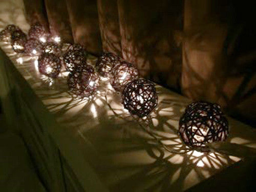 1 Set of Black 5cm Rattan Cane 50 Ball Battery Powered LONG 5m String Lights Christmas Gift Home Wedding Party Bedroom Decoration Table Centrepiece 4