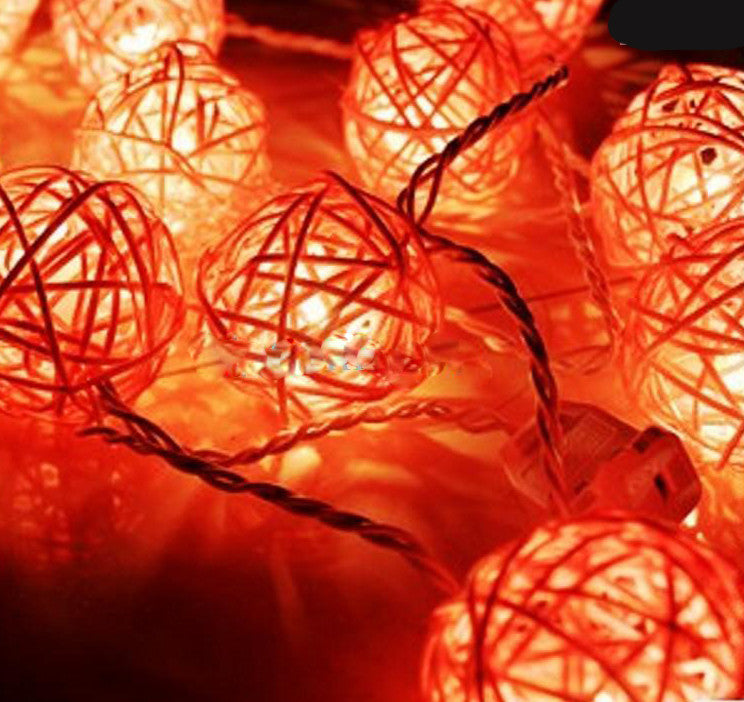 1 Set of Orange 5cm Rattan Cane 50 Ball Battery Powered LONG 5m String Lights Christmas Gift Home Wedding Party Bedroom Decoration Table Centrepiece 5