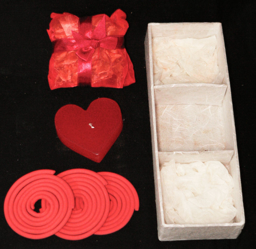 Red Heart Candle Spa Giftset - Red Heart candle, 3 Incense Coils, Pot Porri Satchet in Gift Box 4