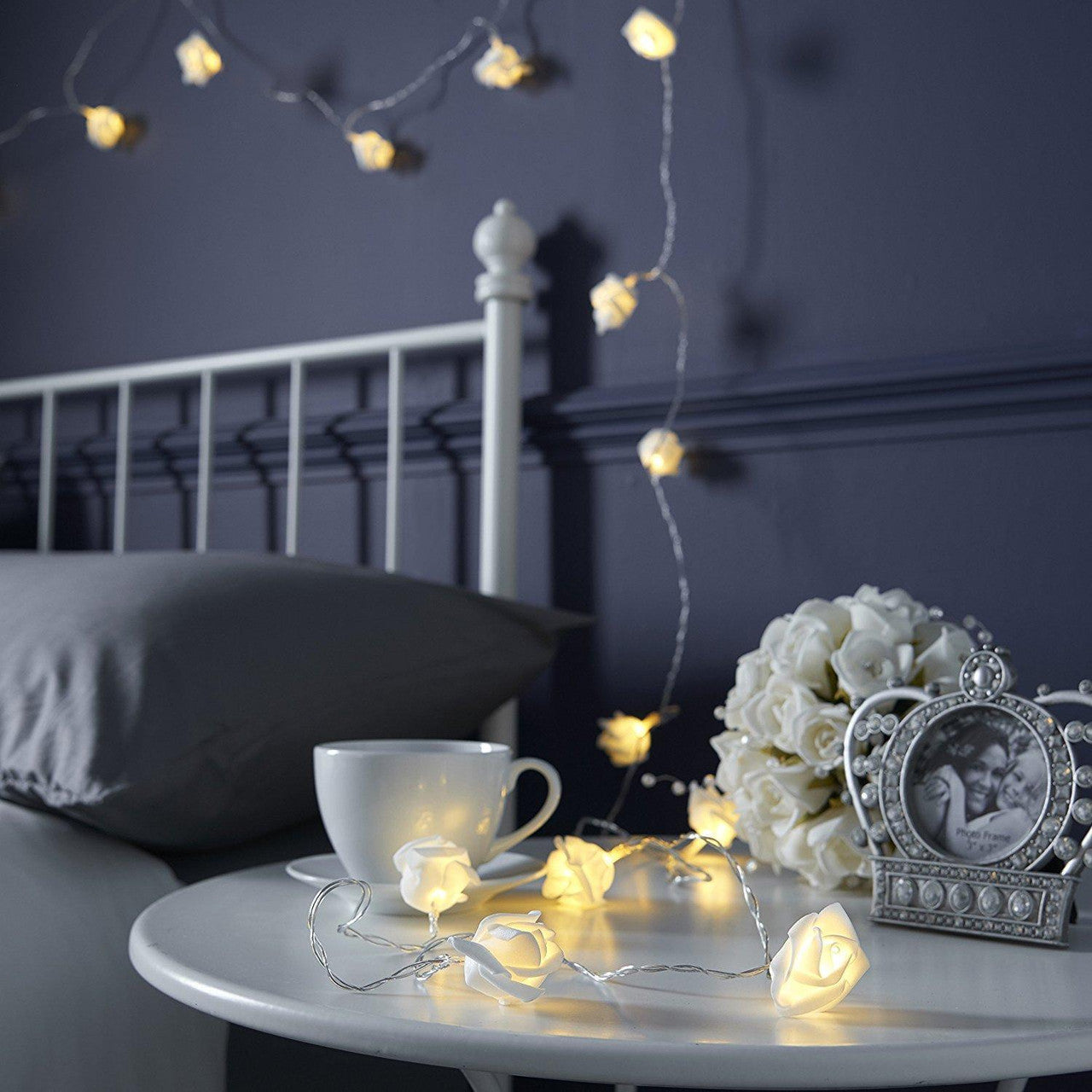 20 White Rose 3D Fairy Lights 3M String, Battery (AA) Indoor & Outdoor Decorations Wedding Valentines Romantic Room Table Lighting 3