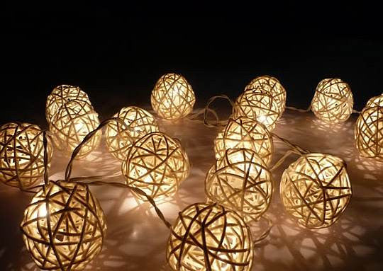 1 Set of 20 LED Cream White 5cm Rattan Cane Ball Battery Powered String Lights Christmas Gift Home Wedding Party Bedroom Decoration Table Centrepiece 3