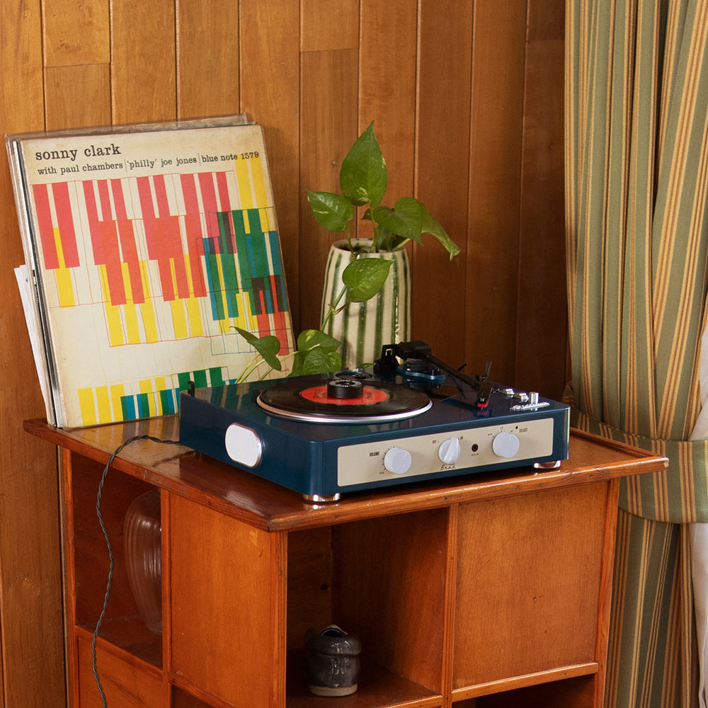 Gadhouse Brad MKII Record Player - Navy 5